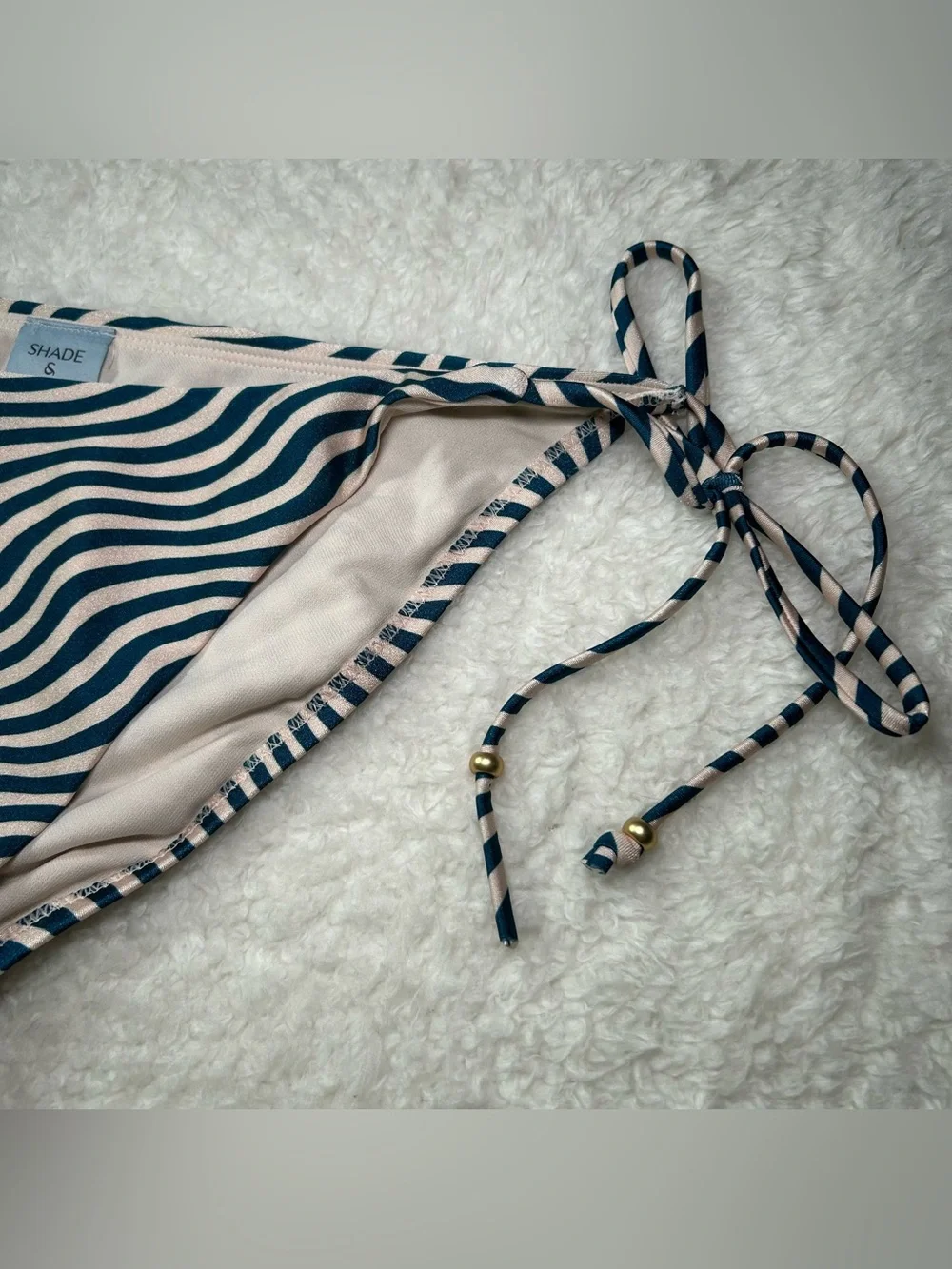 Shade & Shore Women’s Low Rise Cheeky Tie Side Bikini Bottoms Large NWOT